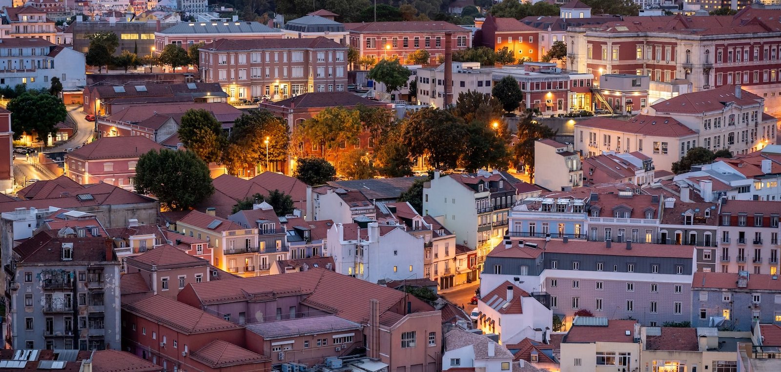 Euribor volta a descer nos três principais prazos